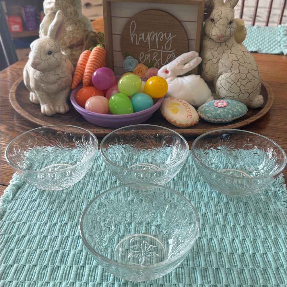 Set of 4 Princess House Fantasia 5-1/4 inch Coupe Soup Cereal Bowls Clear